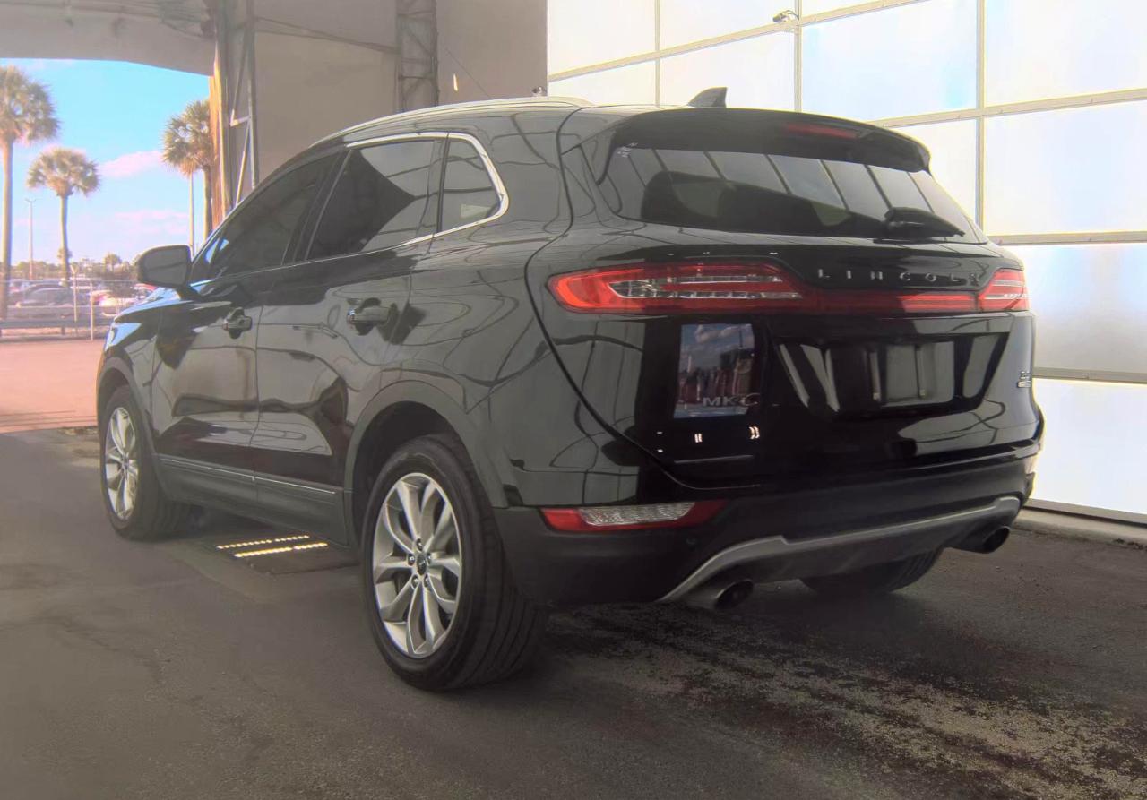 Lincoln MKC  2015