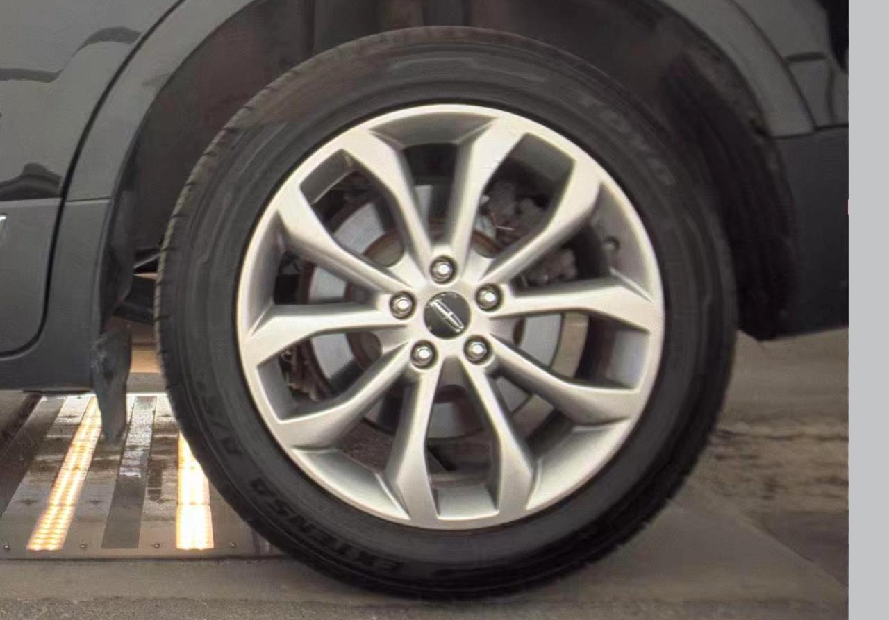 Lincoln MKC  2015