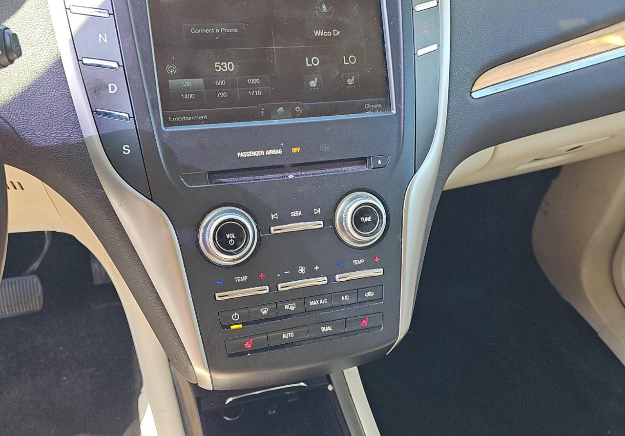Lincoln MKC  2015