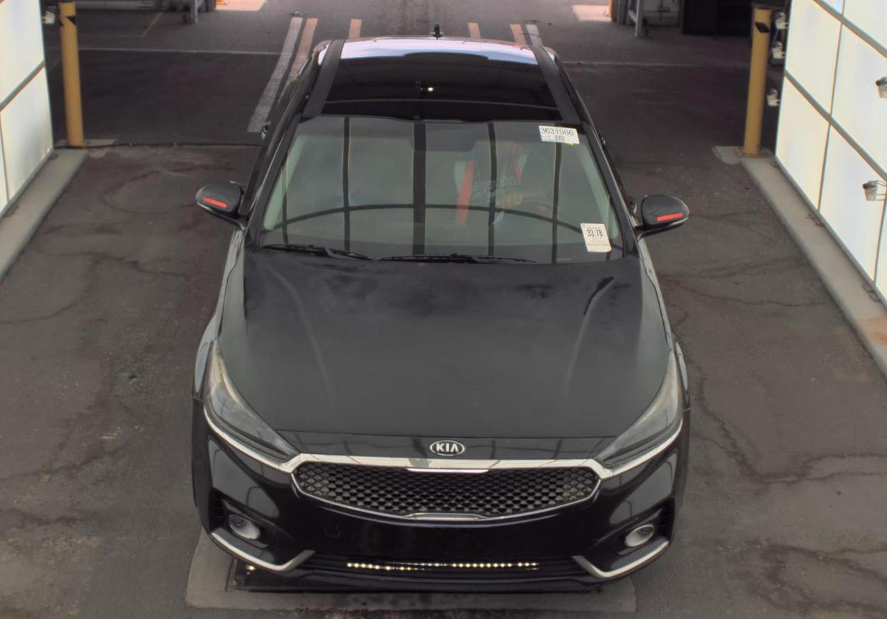 Kia Cadenza  2017