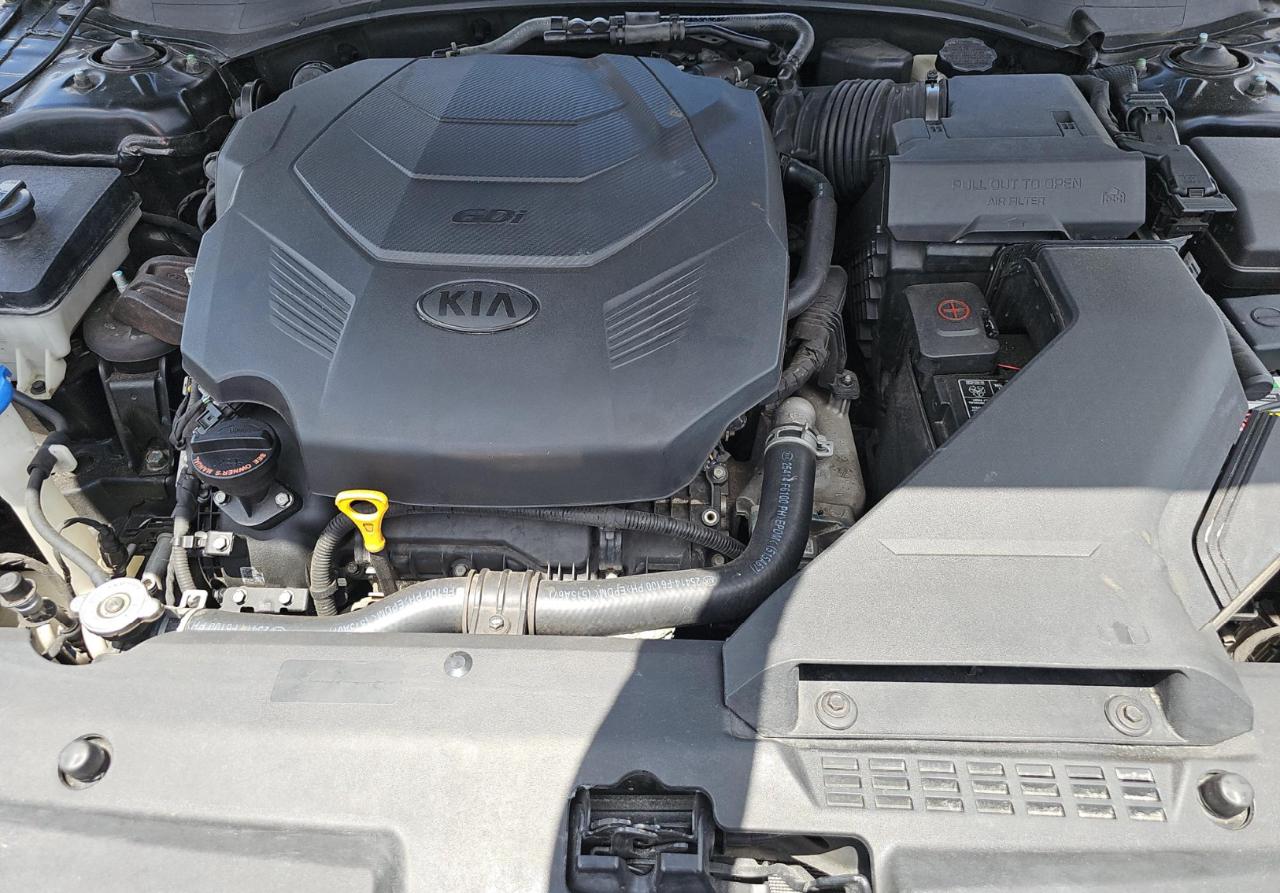 Kia Cadenza  2017