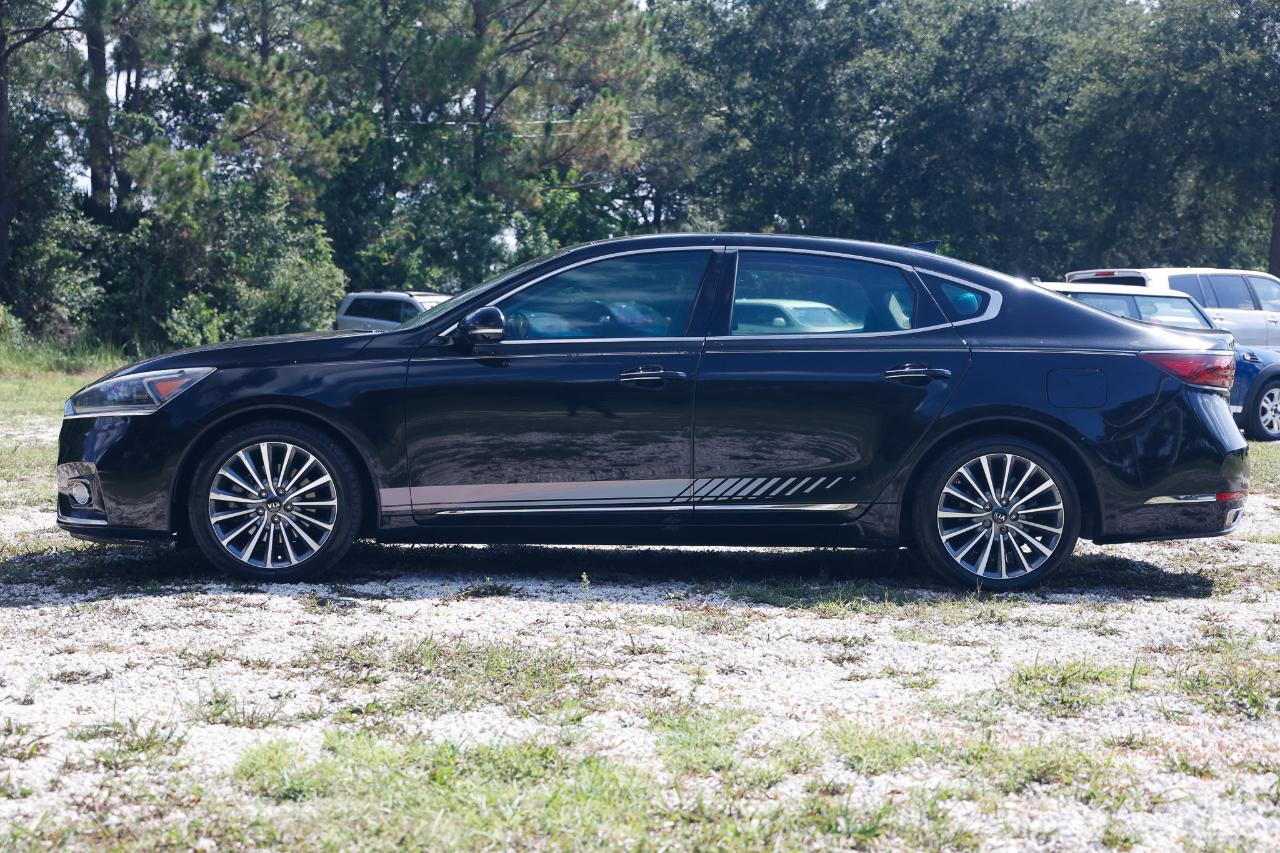 Kia Cadenza  2017