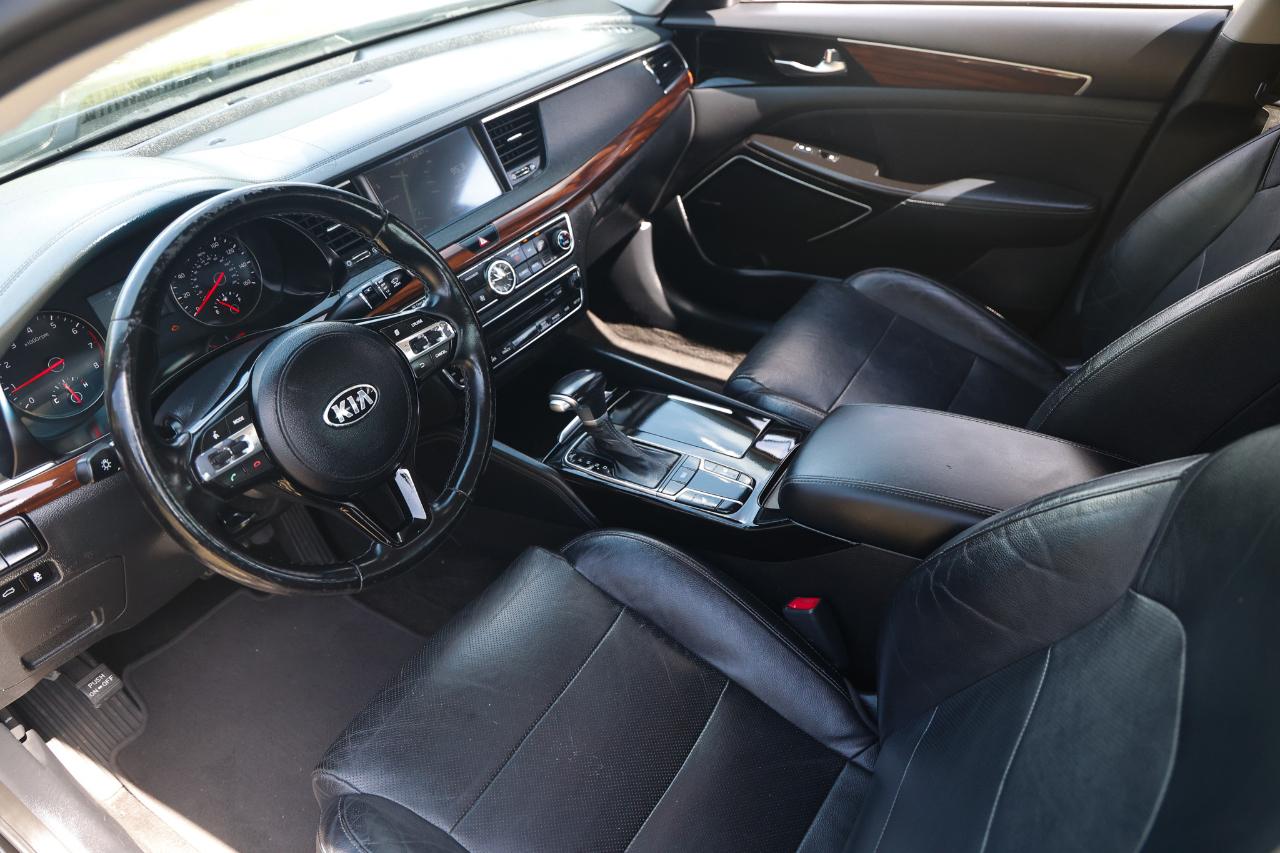 Kia Cadenza  2017