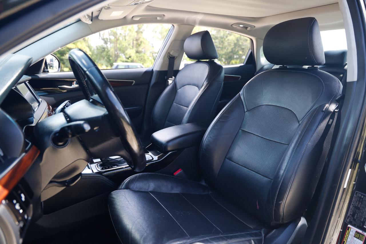 Kia Cadenza  2017