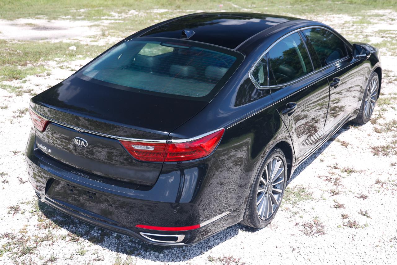Kia Cadenza  2017