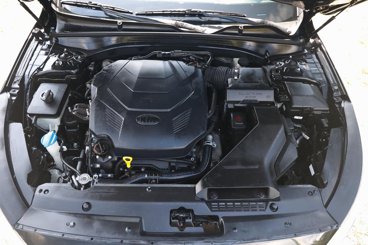 Kia Cadenza  2017