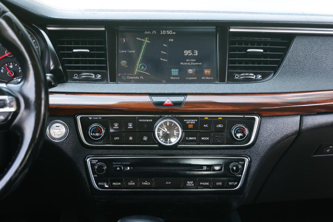 Kia Cadenza  2017