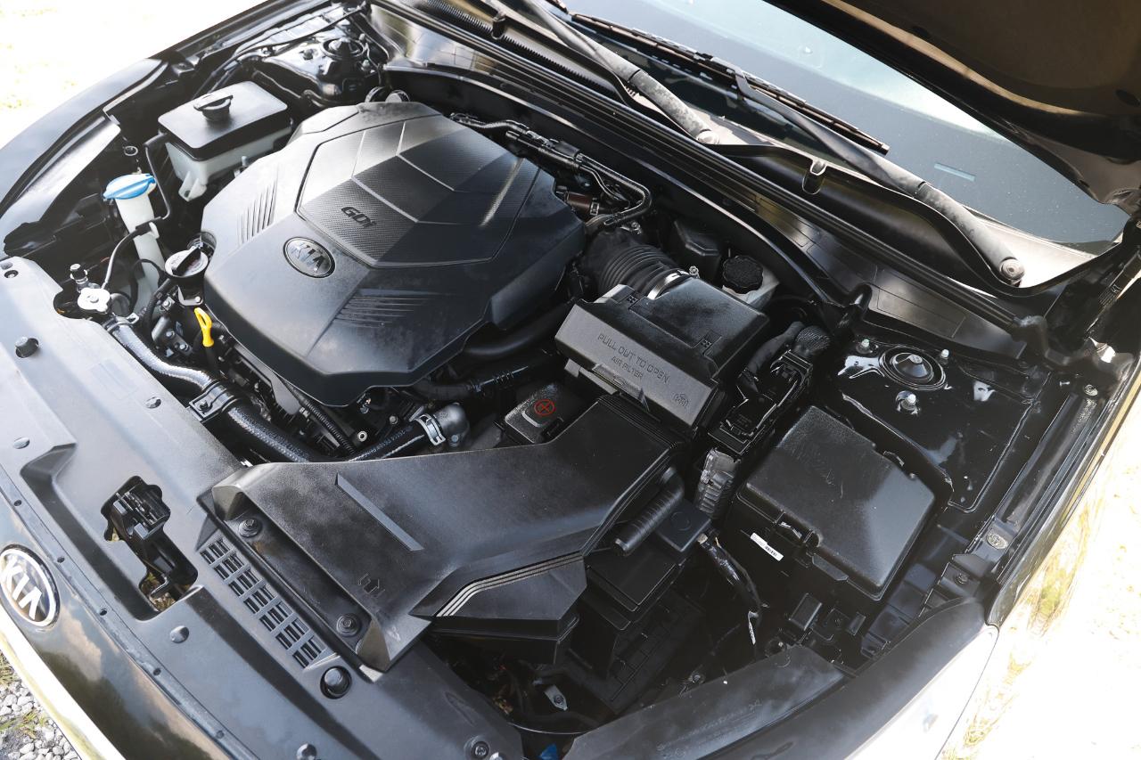Kia Cadenza  2017