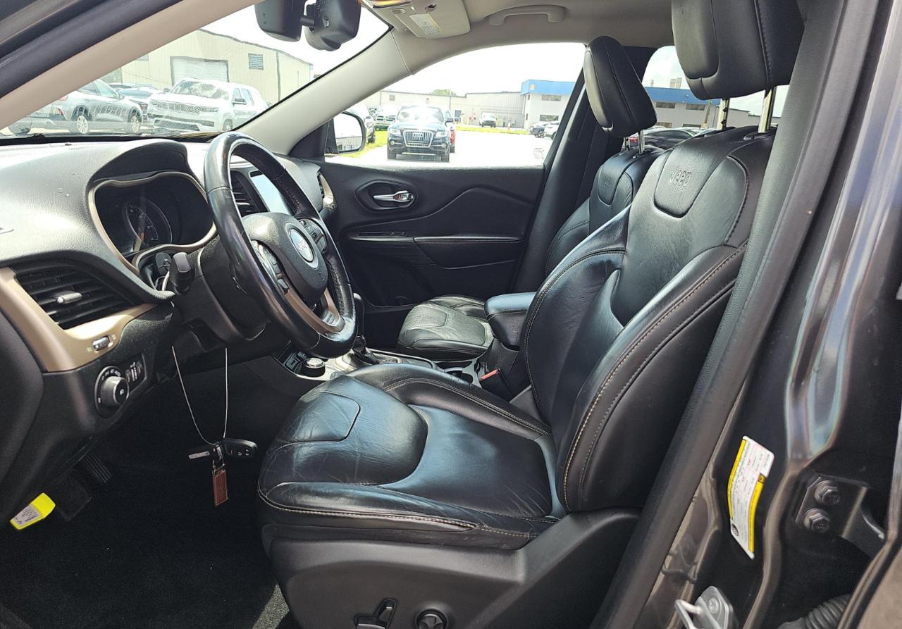 Jeep Cherokee  2015