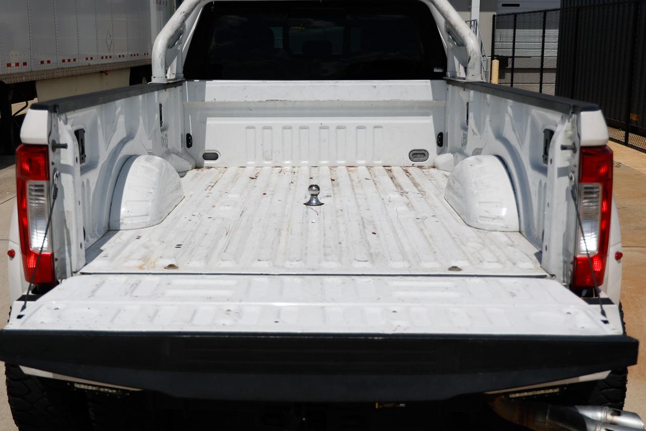Ford Super Duty F-350 DRW  2018