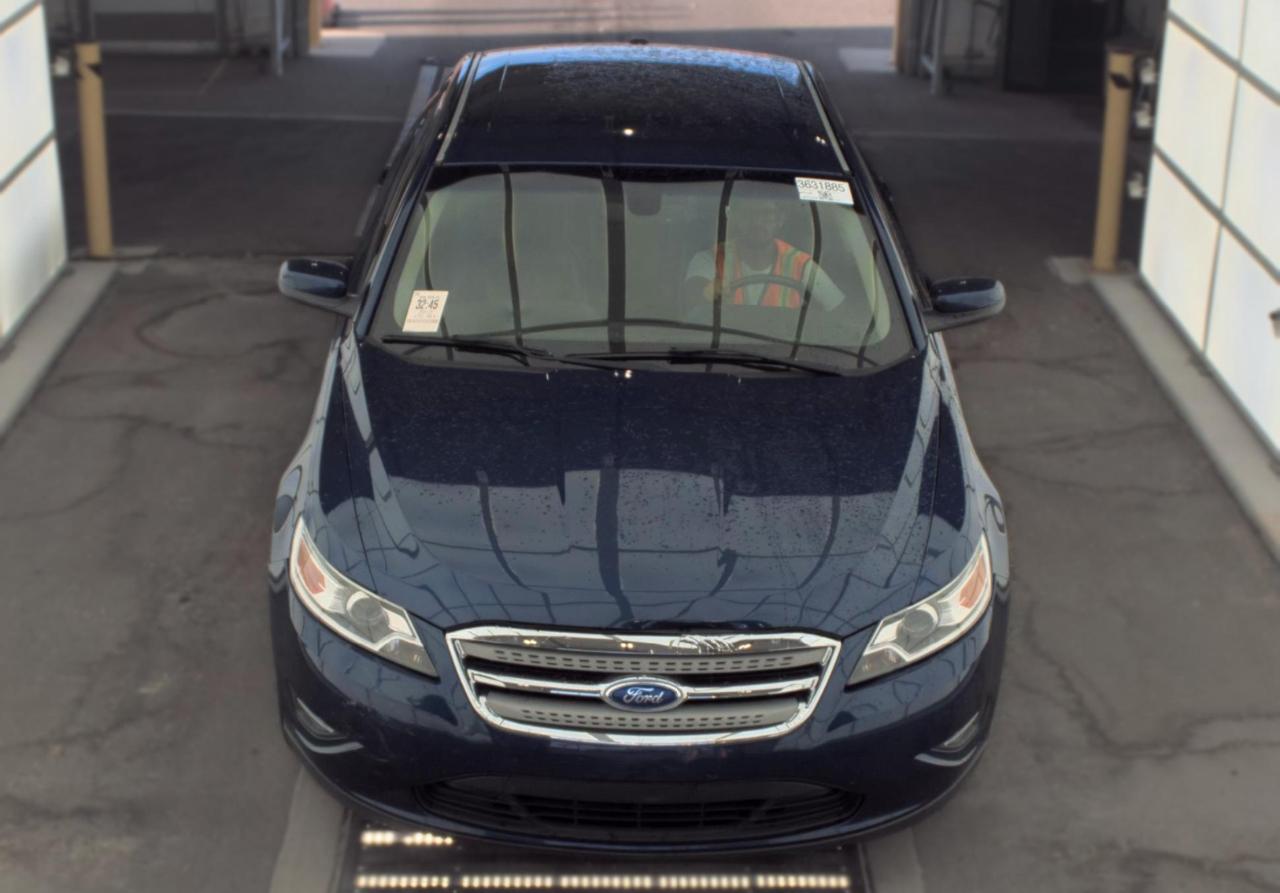 Ford Taurus  2012