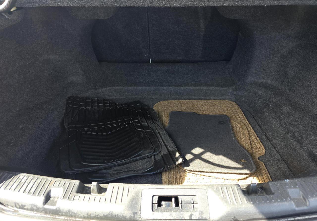 Ford Taurus  2012