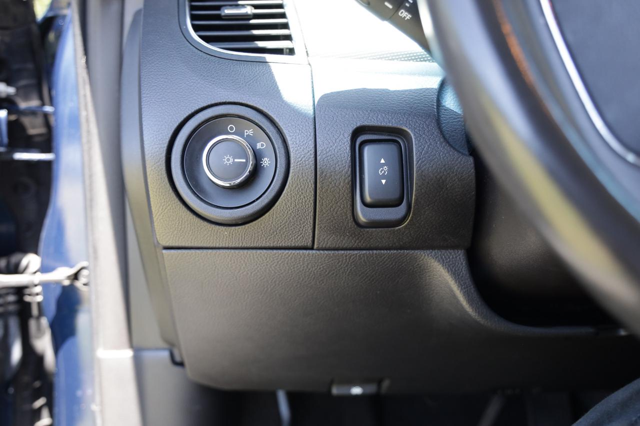 Ford Taurus  2012