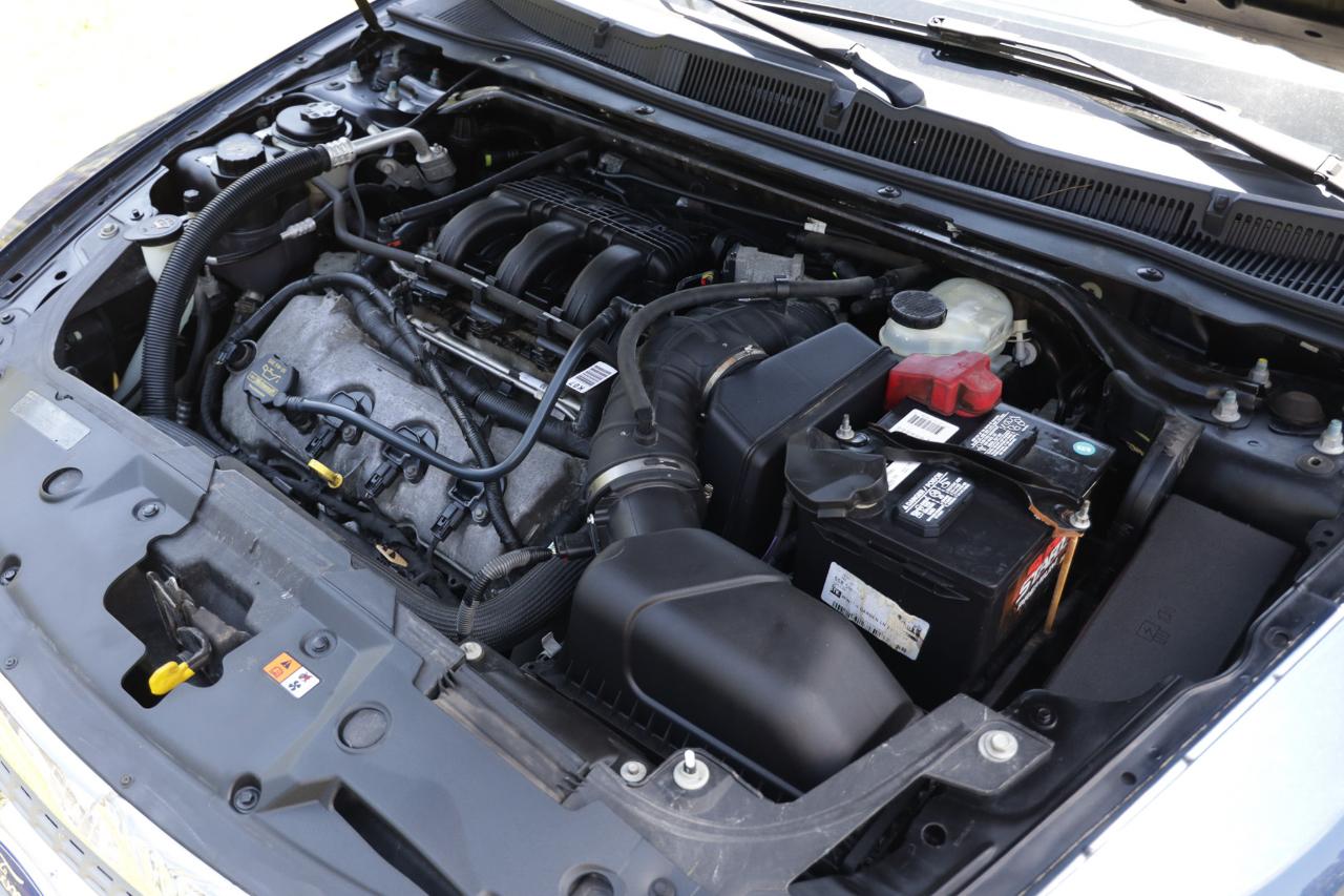 Ford Taurus  2012