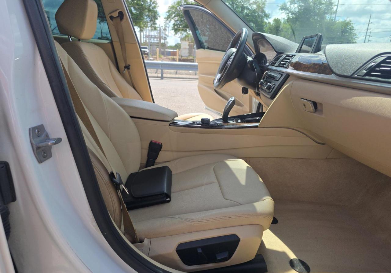 BMW 3 Series  2015
