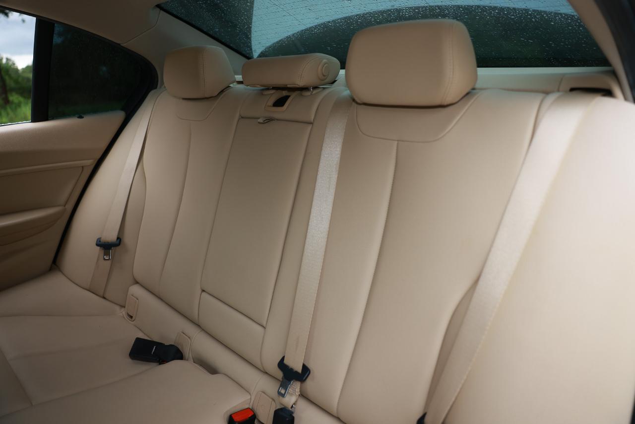 BMW 3 Series  2015