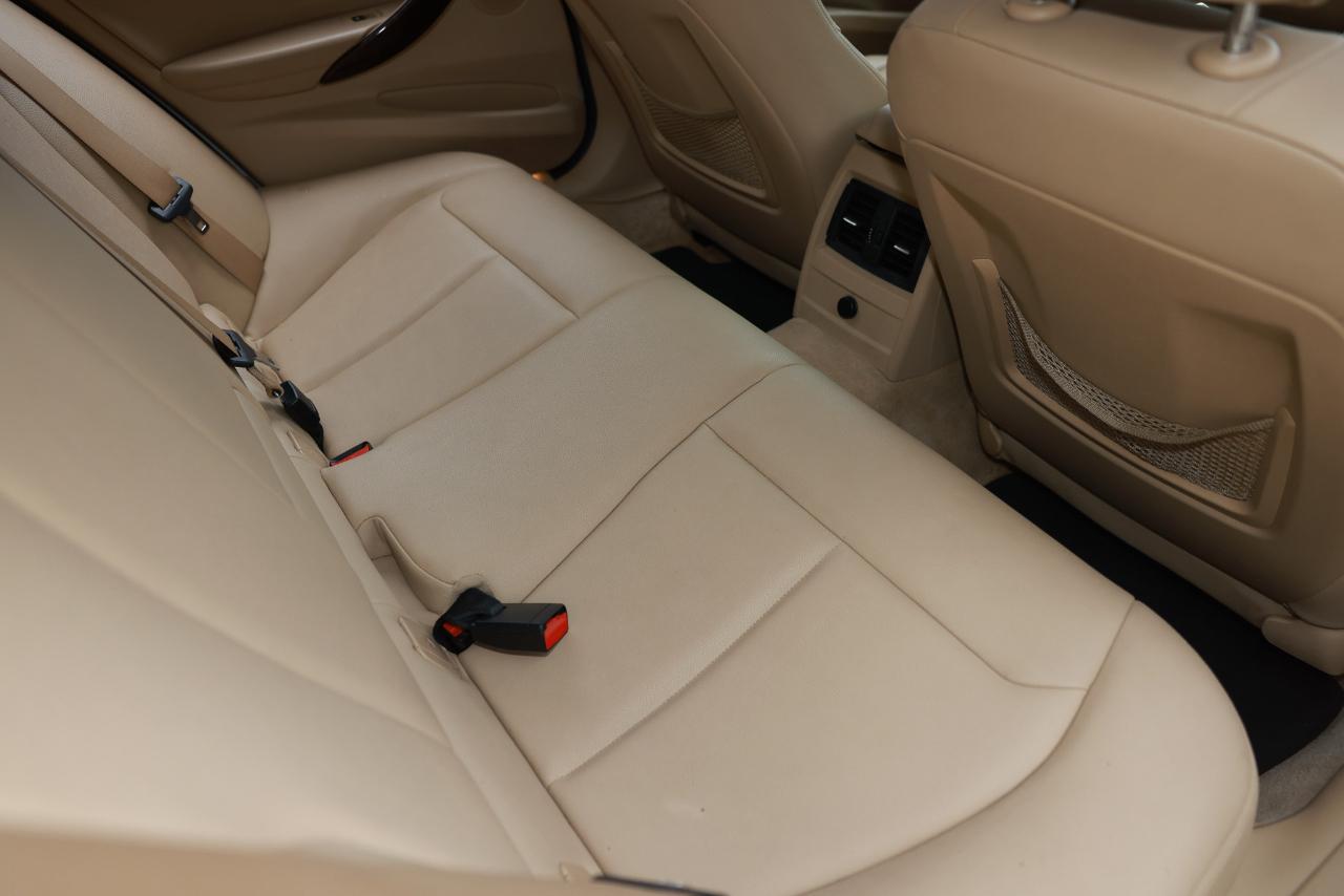 BMW 3 Series  2015