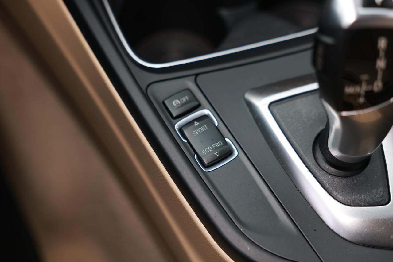 BMW 3 Series  2015
