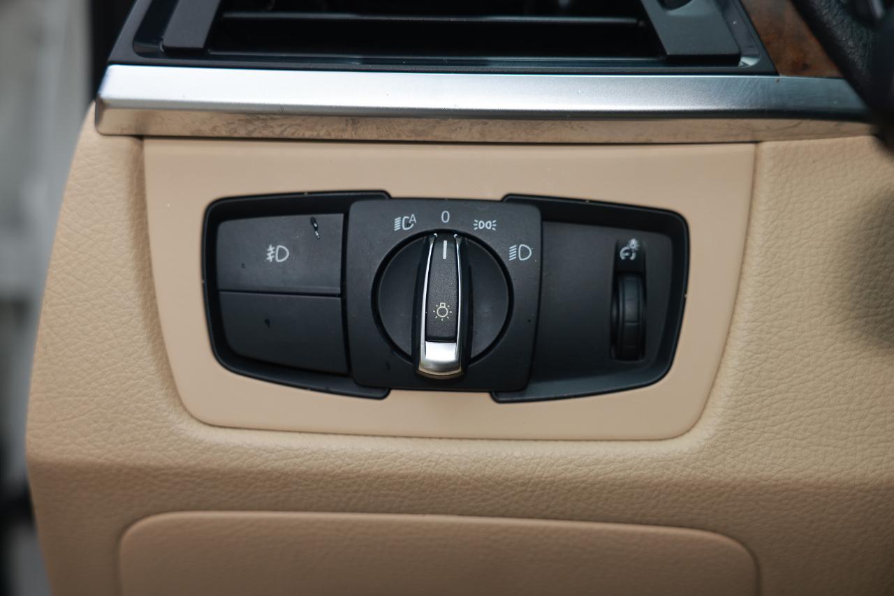 BMW 3 Series  2015