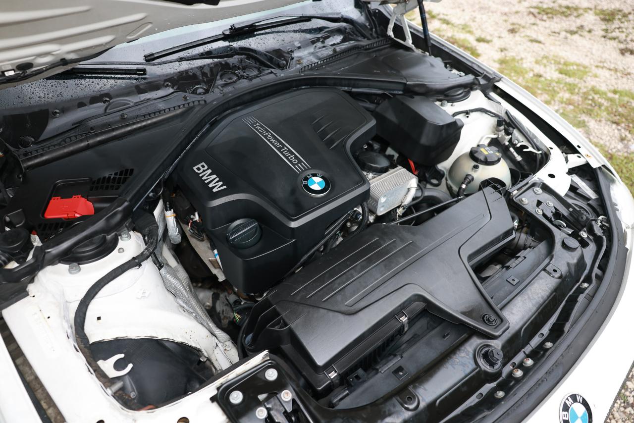 BMW 3 Series  2015