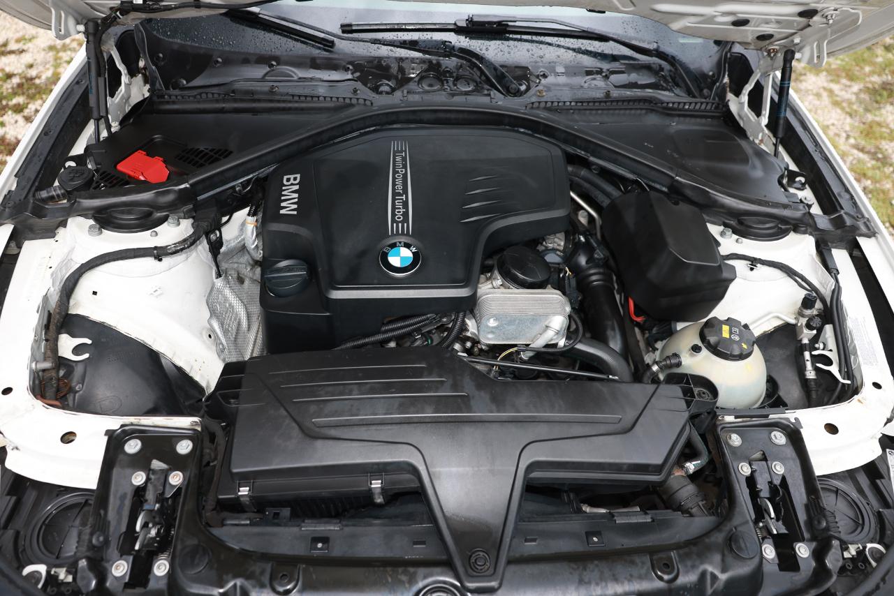 BMW 3 Series  2015