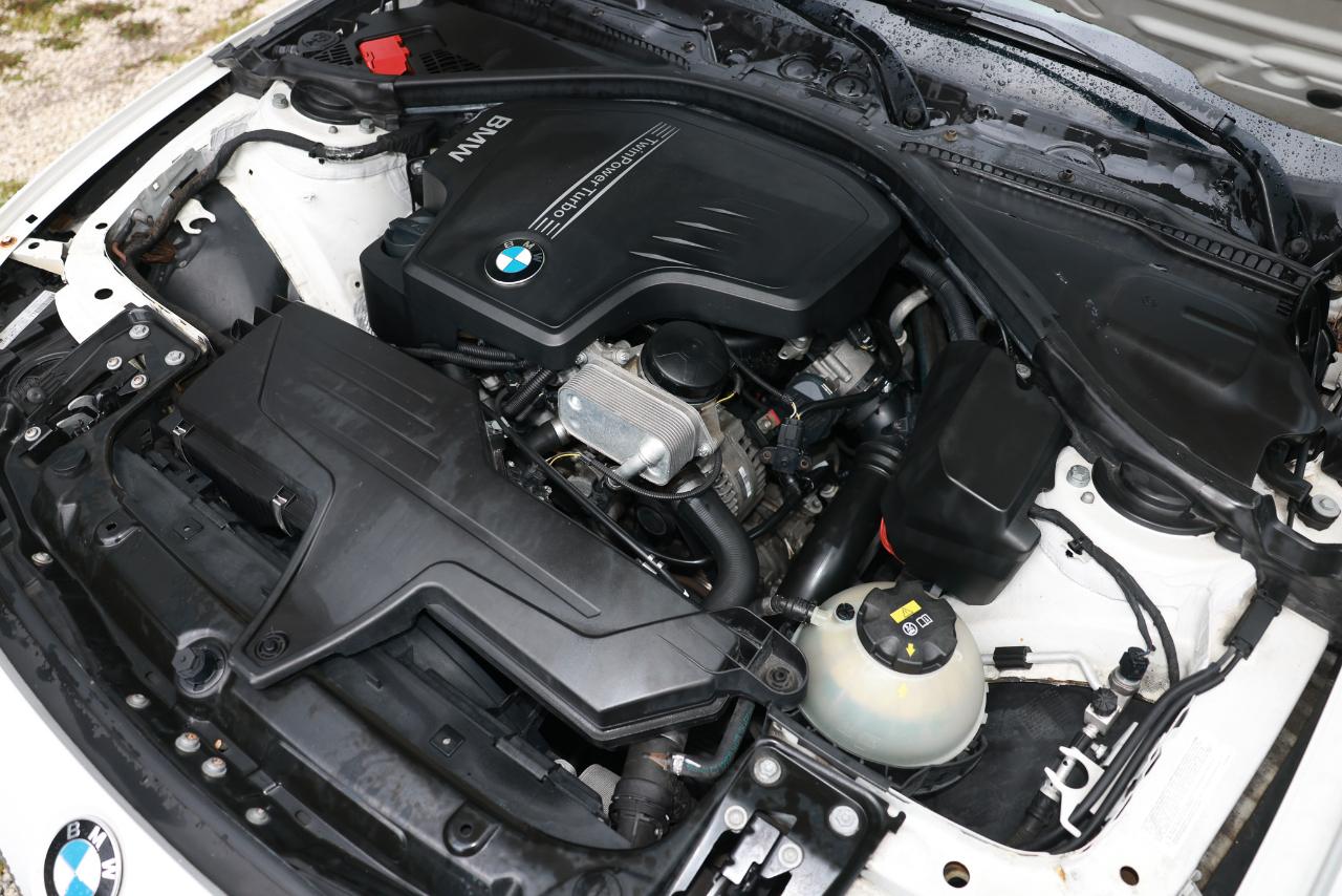 BMW 3 Series  2015