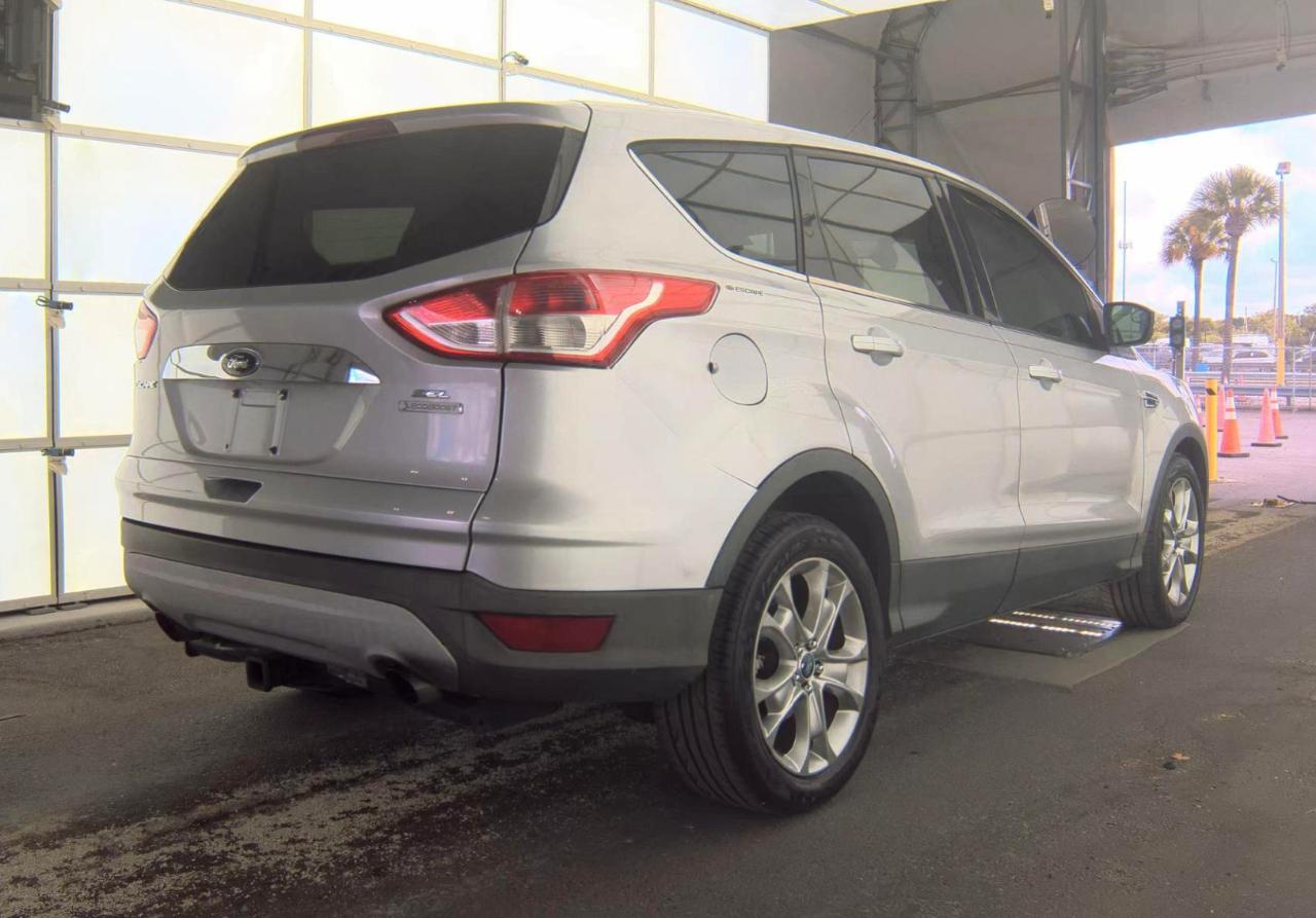 Ford Escape  2013