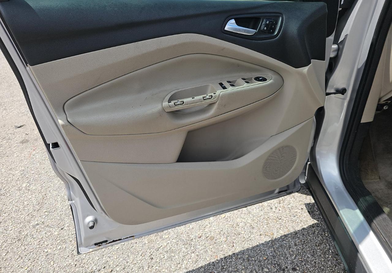 Ford Escape  2013