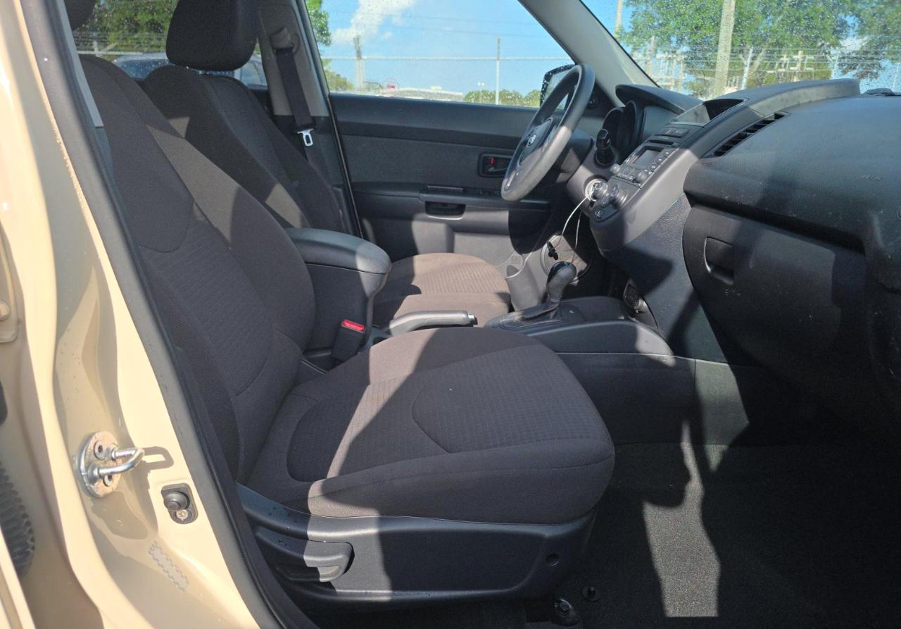 Kia Soul  2012