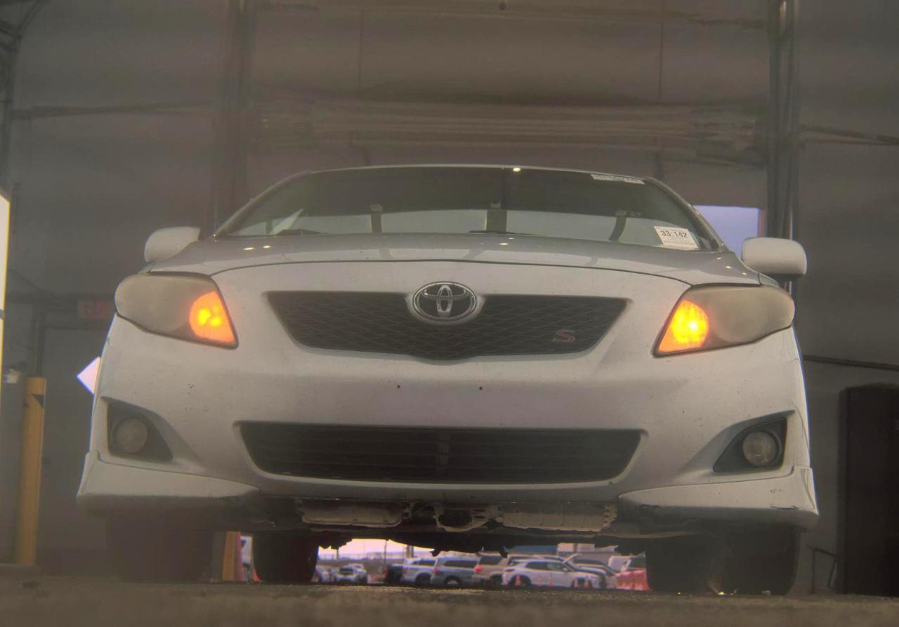 Toyota Corolla  2009