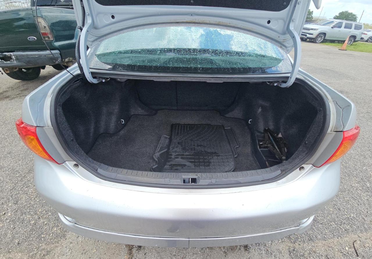 Toyota Corolla  2009