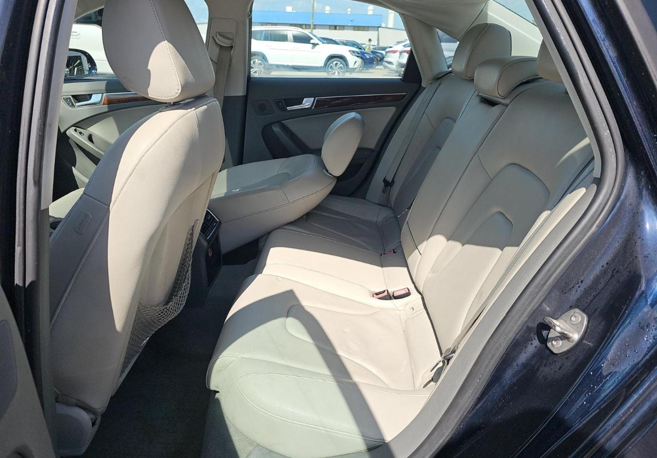 Audi A4  2011