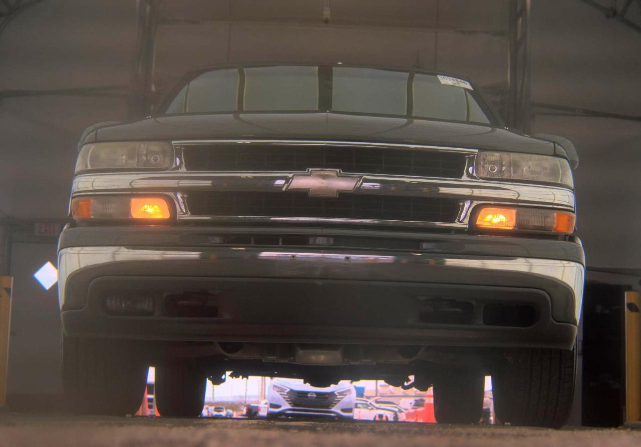 Chevrolet Tahoe  2002