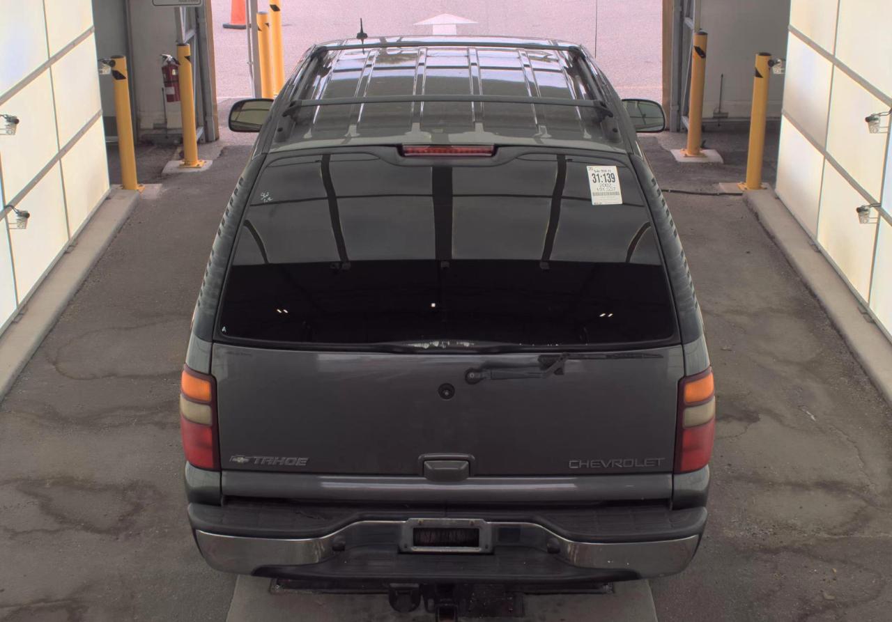 Chevrolet Tahoe  2002