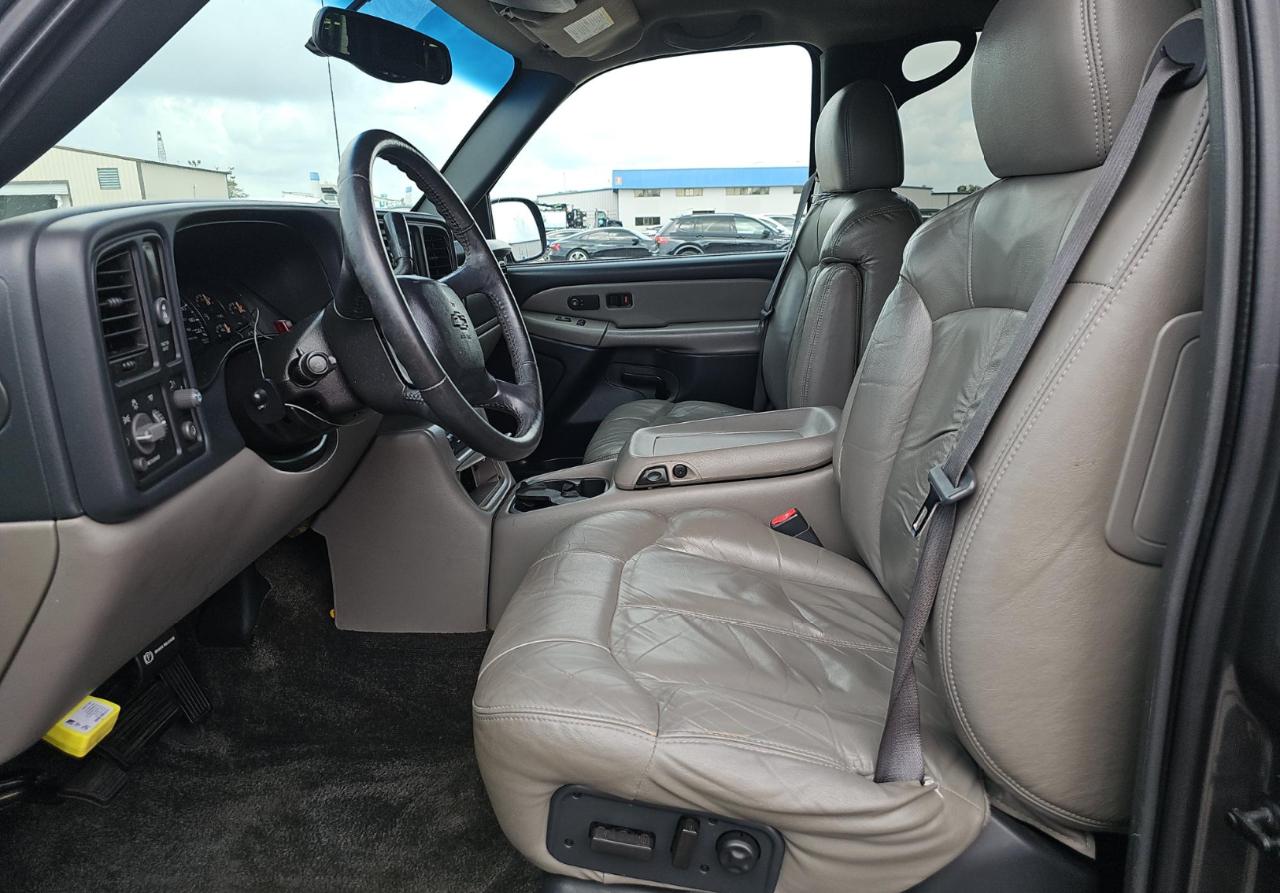 Chevrolet Tahoe  2002