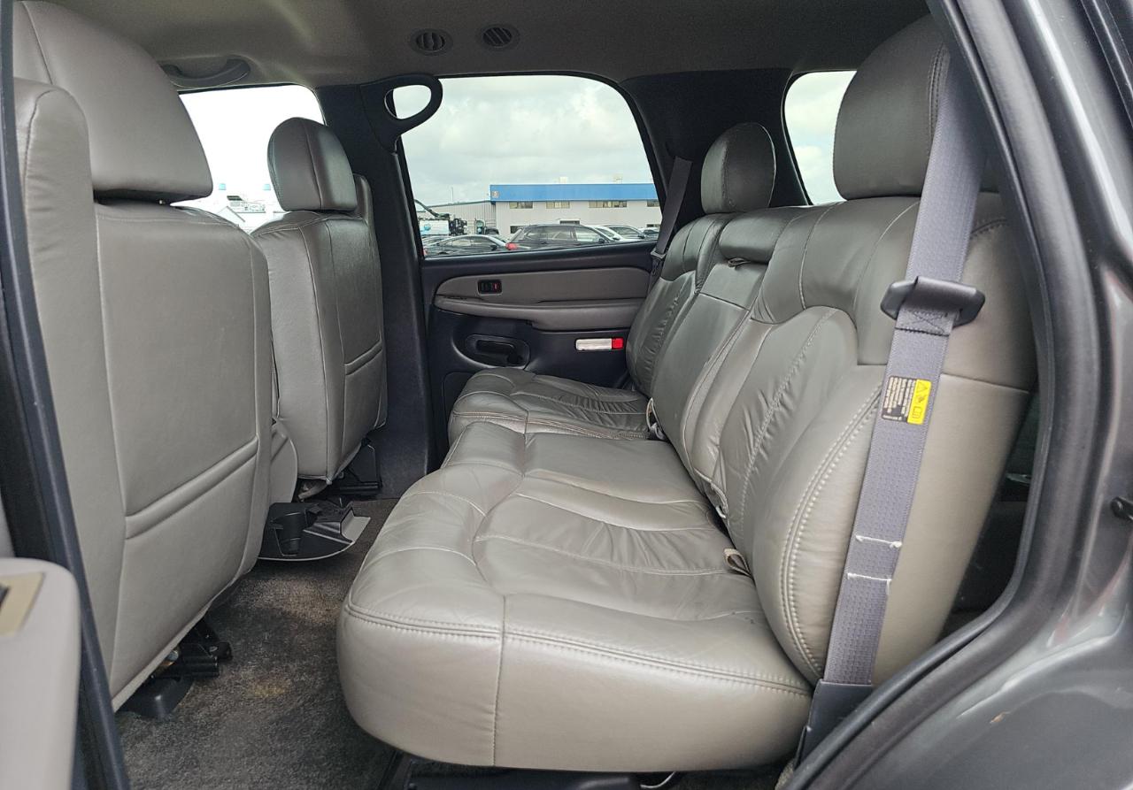 Chevrolet Tahoe  2002