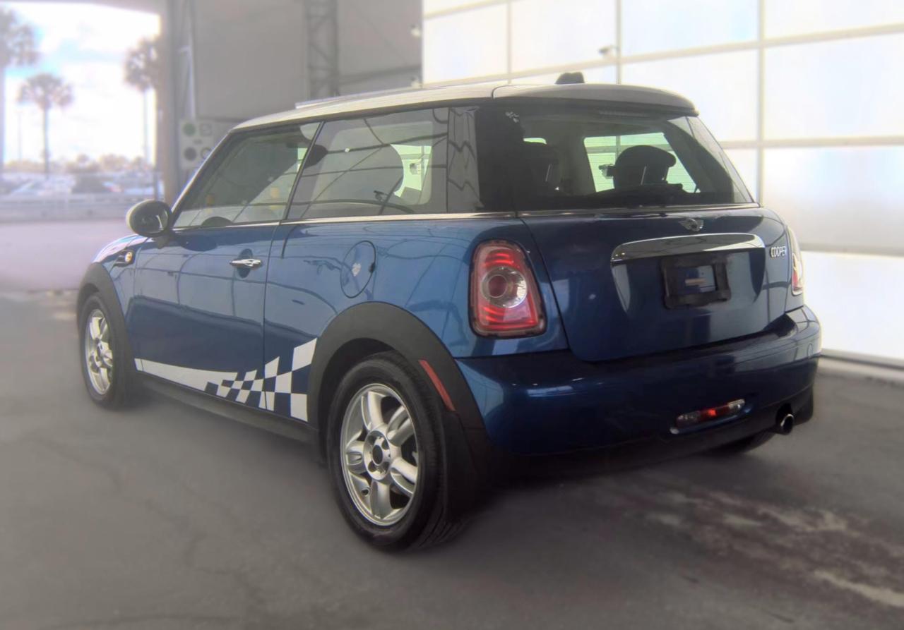 MINI Cooper Hardtop  2013