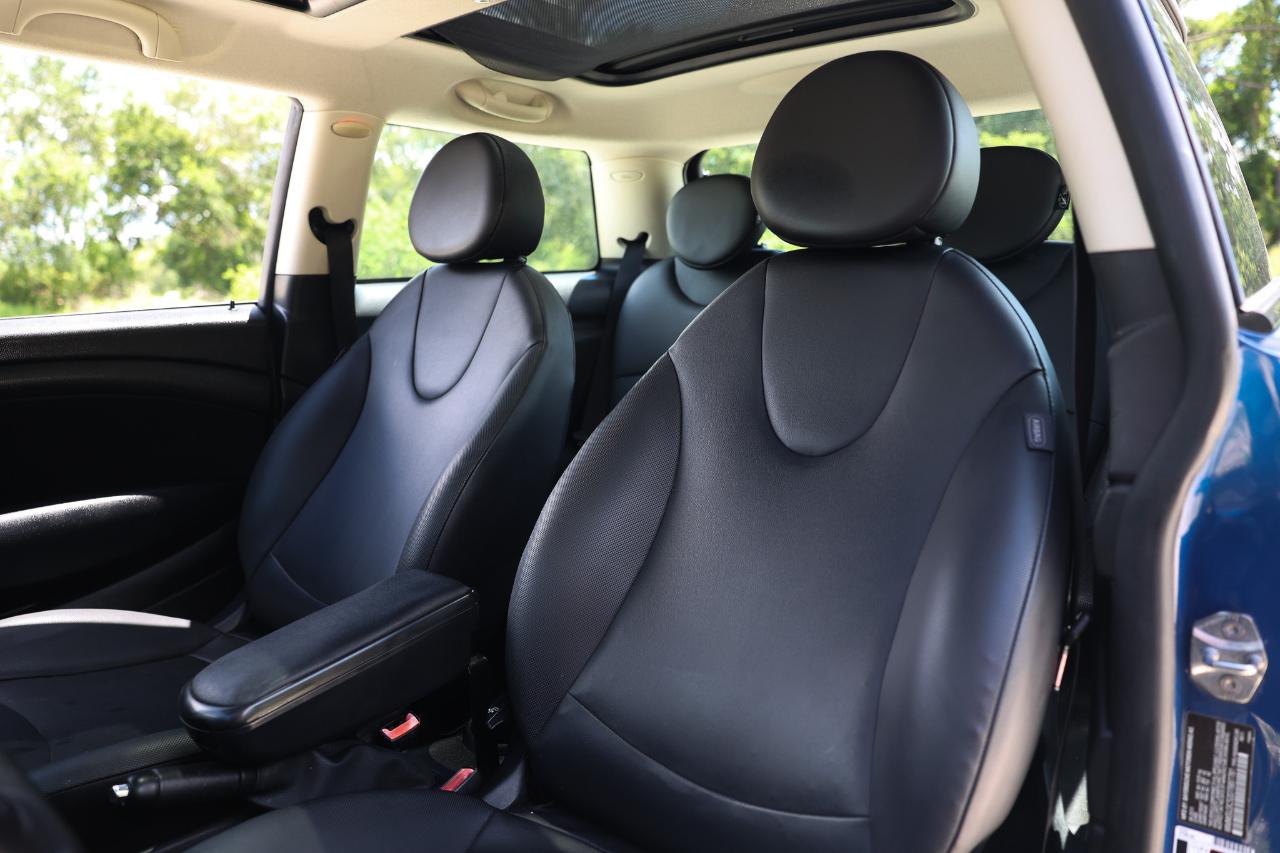 MINI Cooper Hardtop  2013
