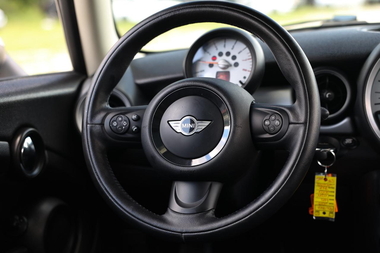 MINI Cooper Hardtop  2013