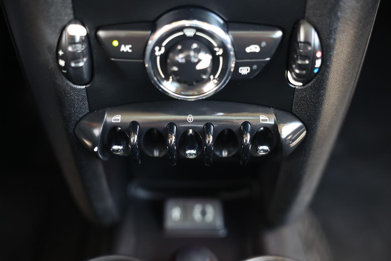 MINI Cooper Hardtop  2013