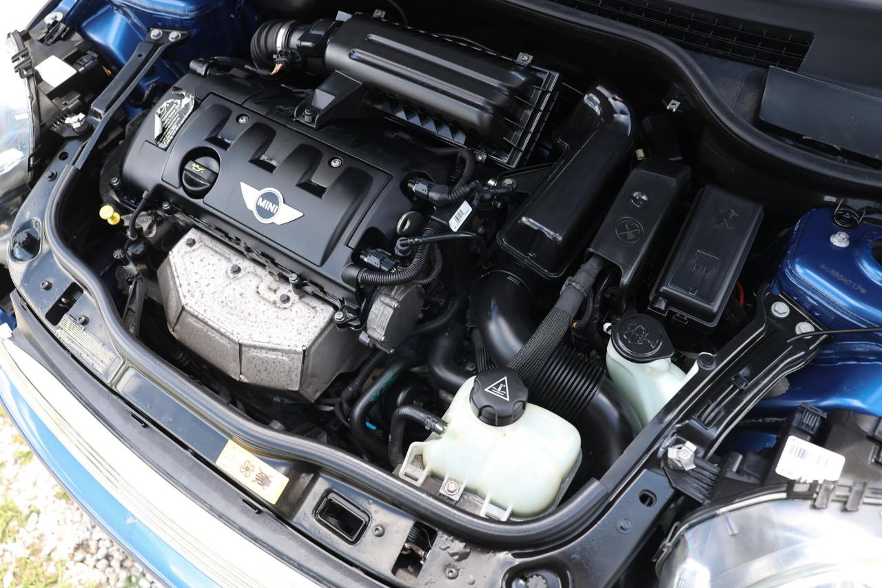 MINI Cooper Hardtop  2013