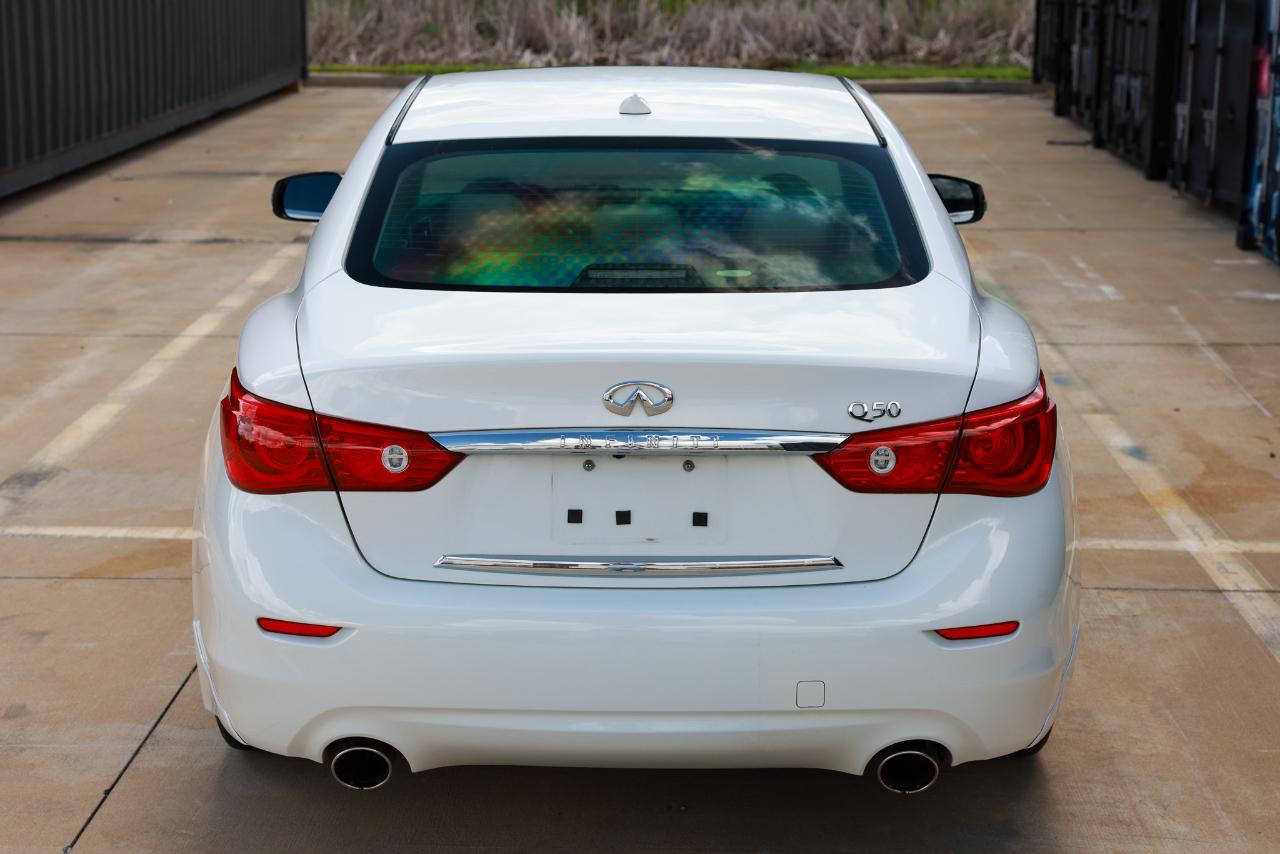 Infiniti Q50 Premium 2014