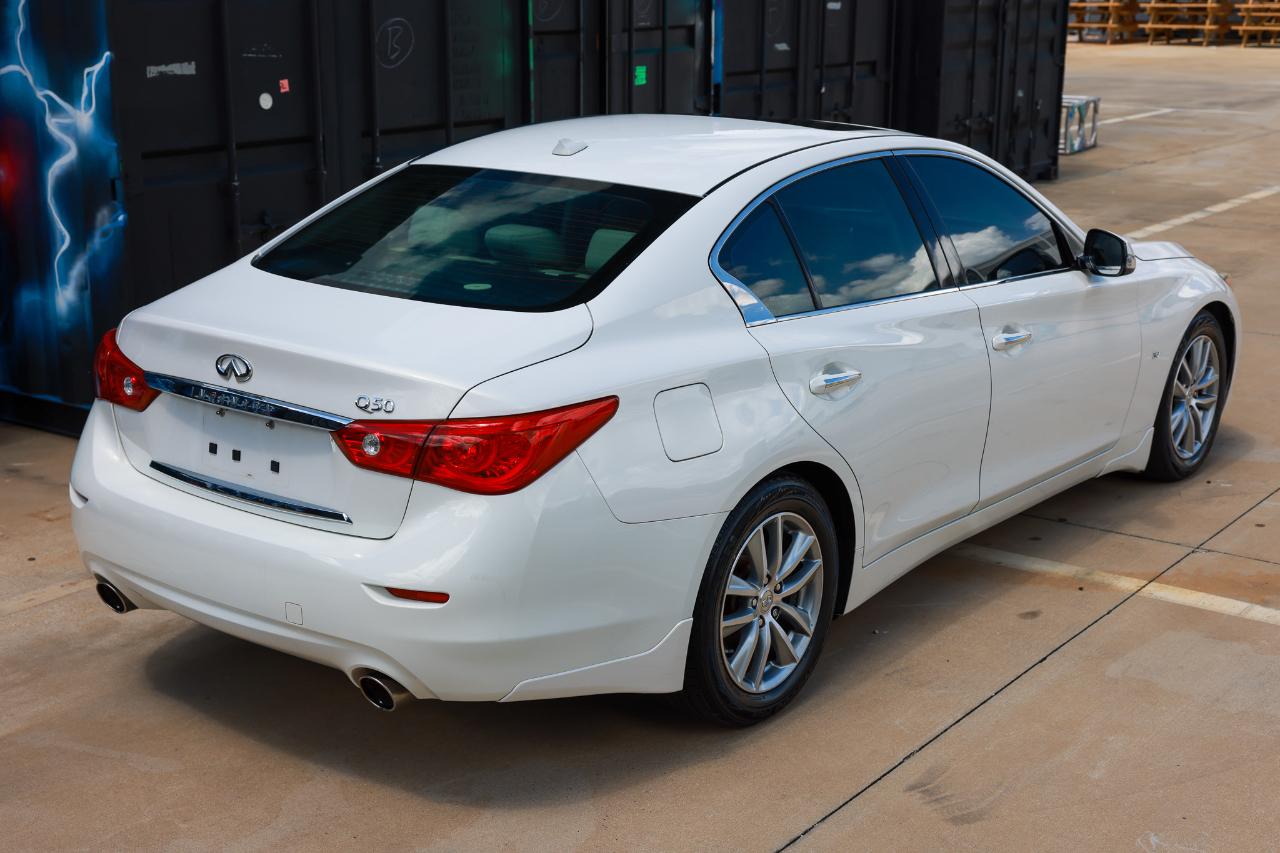 Infiniti Q50 Premium 2014