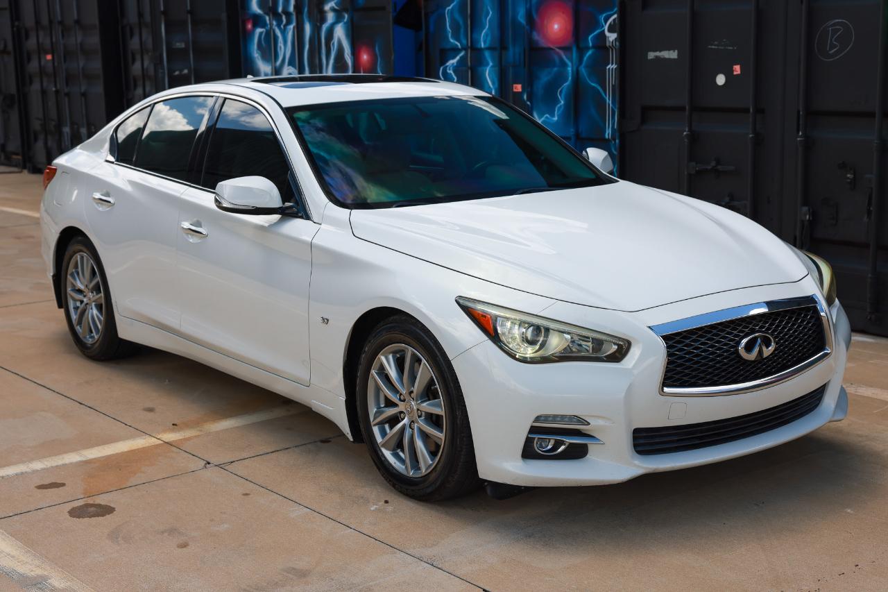 Infiniti Q50 Premium 2014