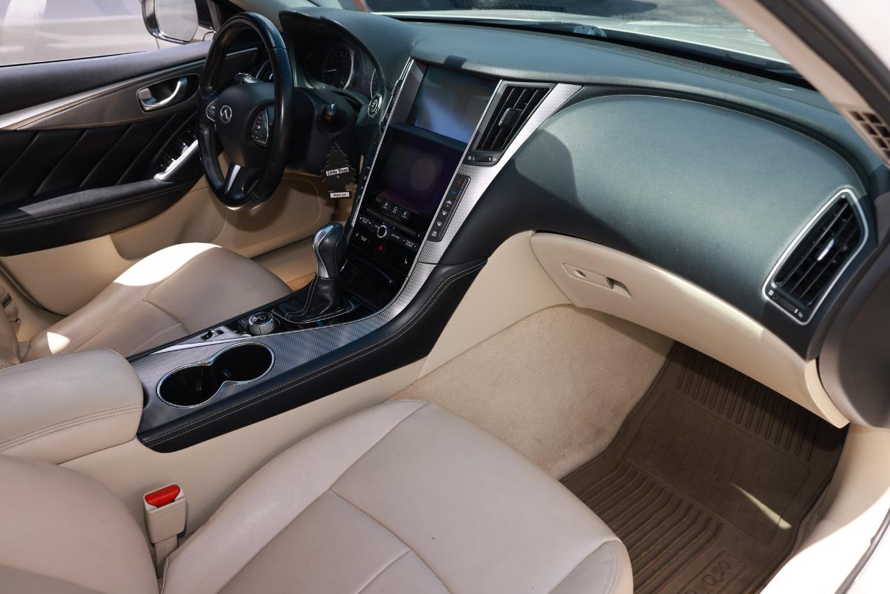 Infiniti Q50 Premium 2014