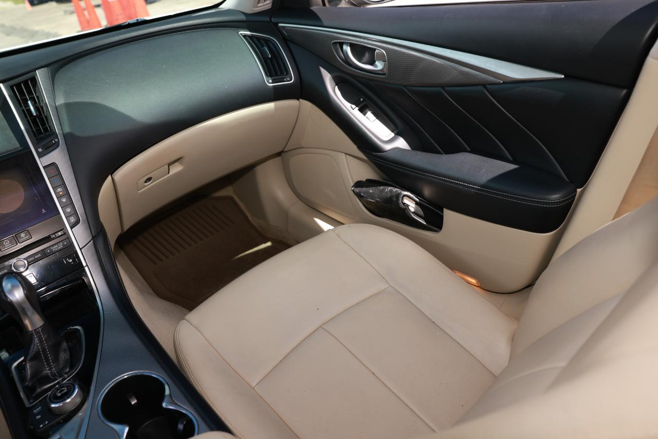 Infiniti Q50 Premium 2014