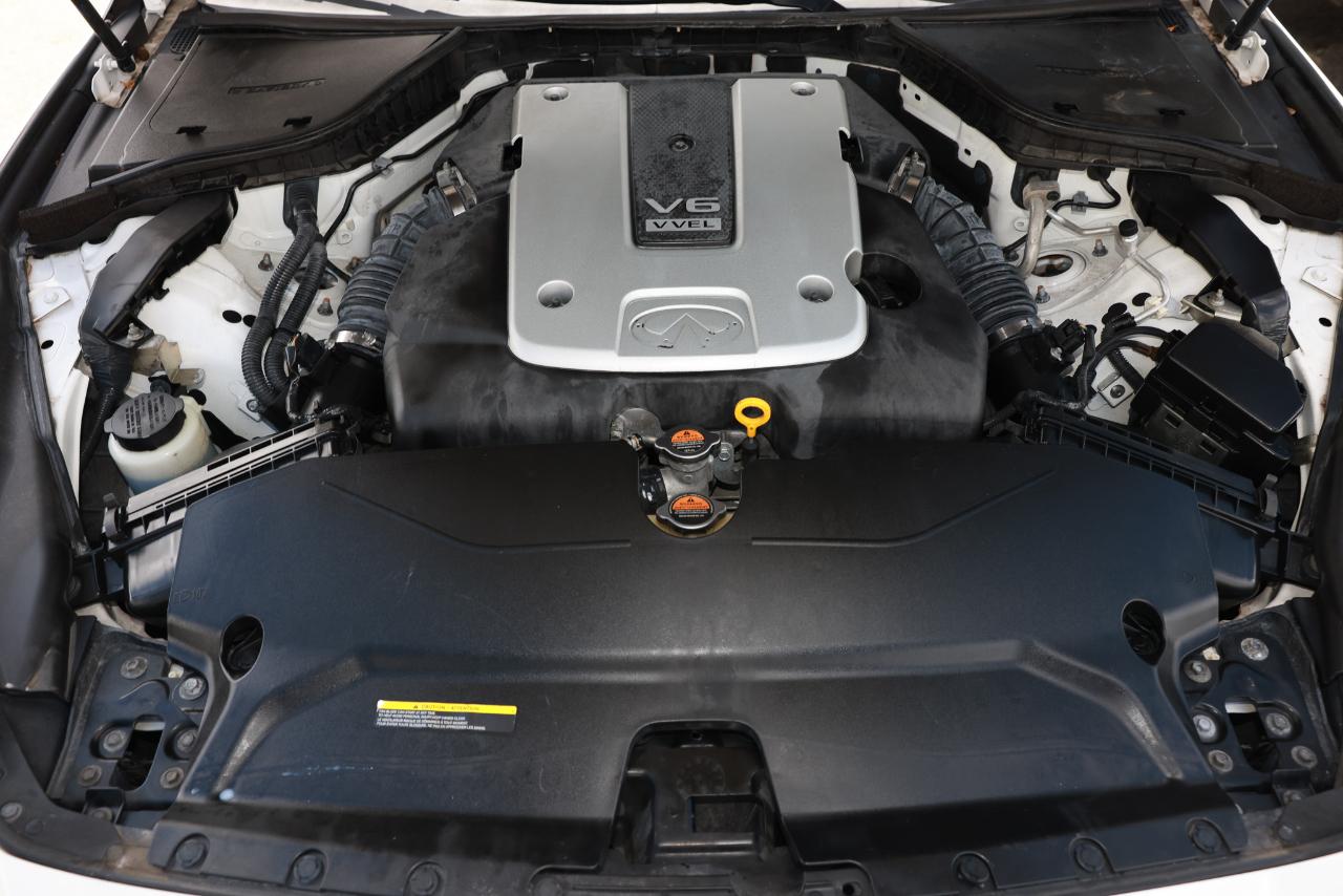 Infiniti Q50 Premium 2014