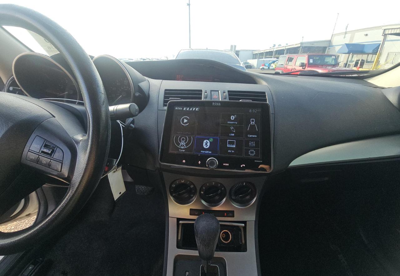 Mazda MAZDA3  2011