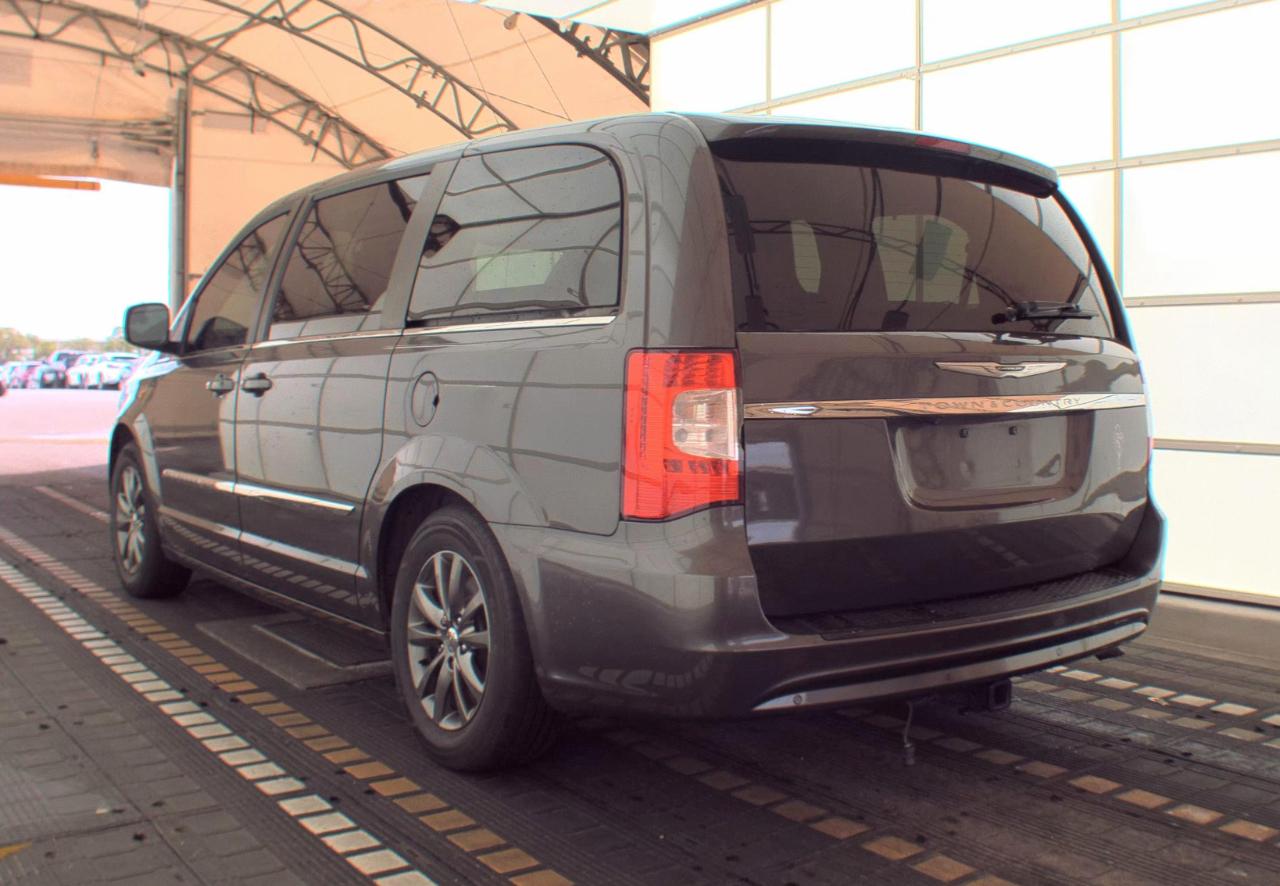 Chrysler Town & Country  2015