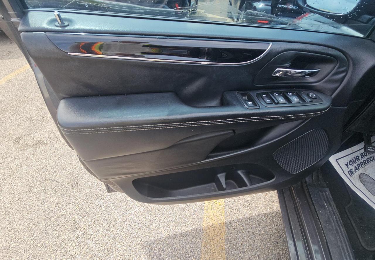 Chrysler Town & Country  2015